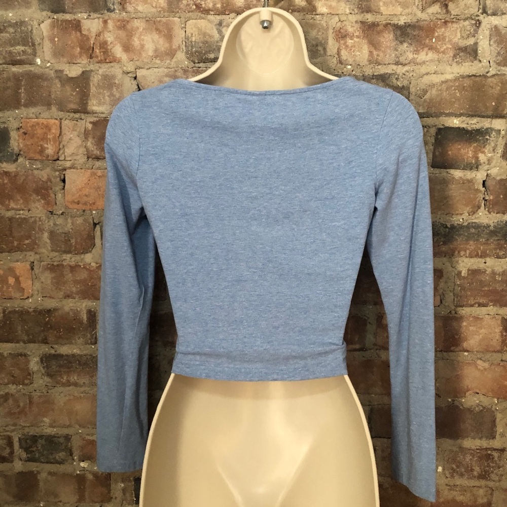Soft long sleeve crop top - Picture 3 of 4